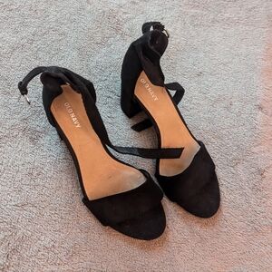 Old Navy Women's Black Velvet Heels, Size 8